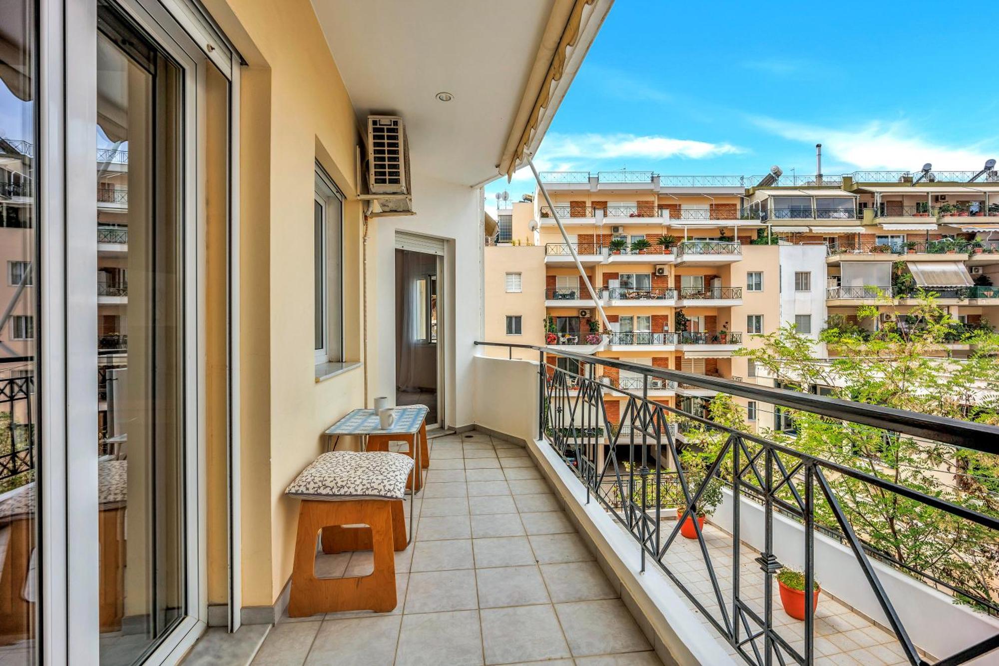 Fabulous Central Apartment Close To The Sea! Chalkida Exterior photo